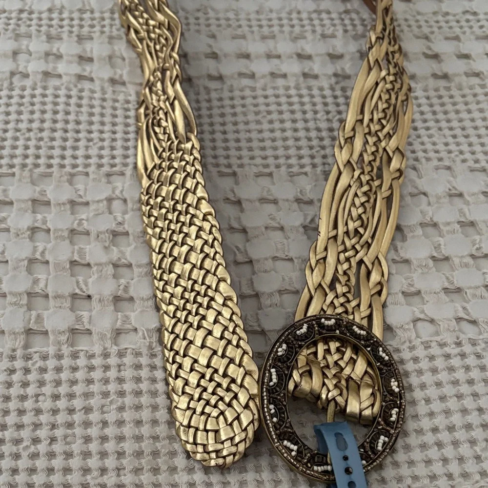 NWT Nine West Gold Tone Metallic Woven Belt with Decorative Buckle Size L/XL - Picture 6 of 16